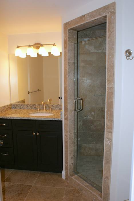 Ivy-bathroom