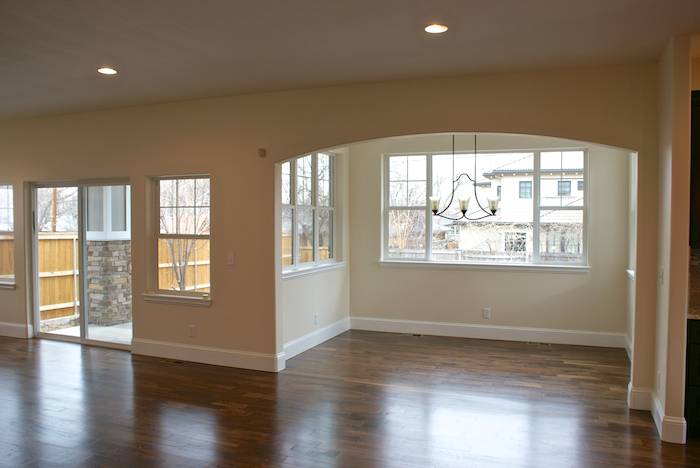Ivy-family room + dining nook