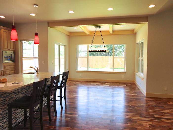 Jasmine_dining room