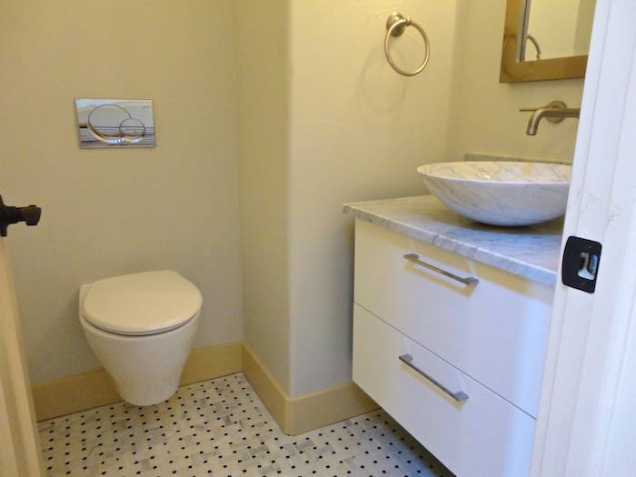 Jasmine_powder room