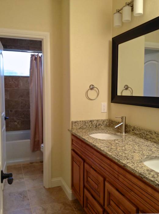 Jasmine-Bathroom